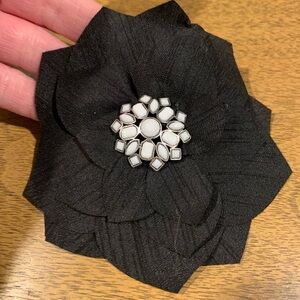 Just picked Floral Hair Brooch, NWT, Never Worn